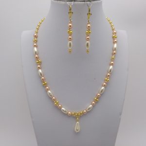 Collar y Pendientes, "ELEGANTES"