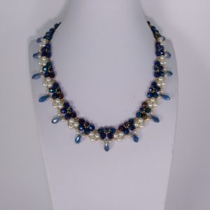 Collar para mujer facetado y perlas