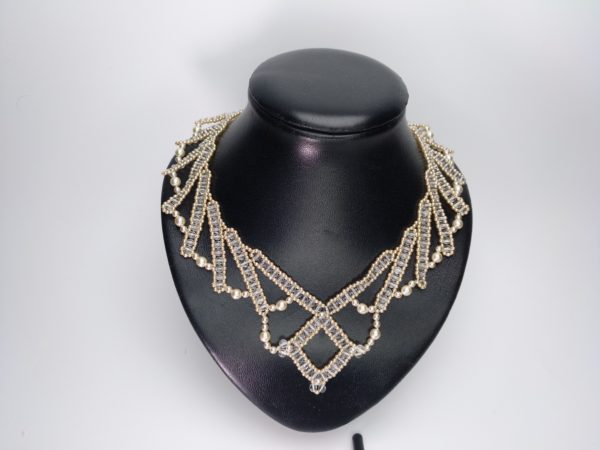 Collar Para Mujer Babero