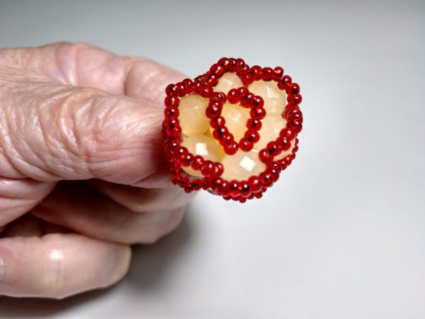 Broche En Mineral Calcita Blanca.&Quot;Brillante&Quot;