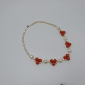 Collar en perlas para mujer."ELEGANTE"