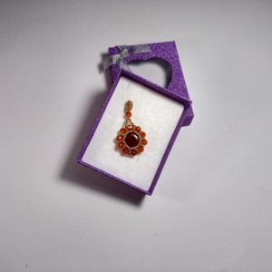 Colgante "ELEGANTE Y BRILLANTE"