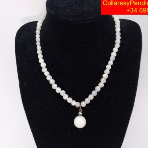 Collar en mineral Piedra Luna, "Elegante" para Mujer Moderna.