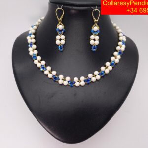Collar y Pendientes en perlas, "Elegante"